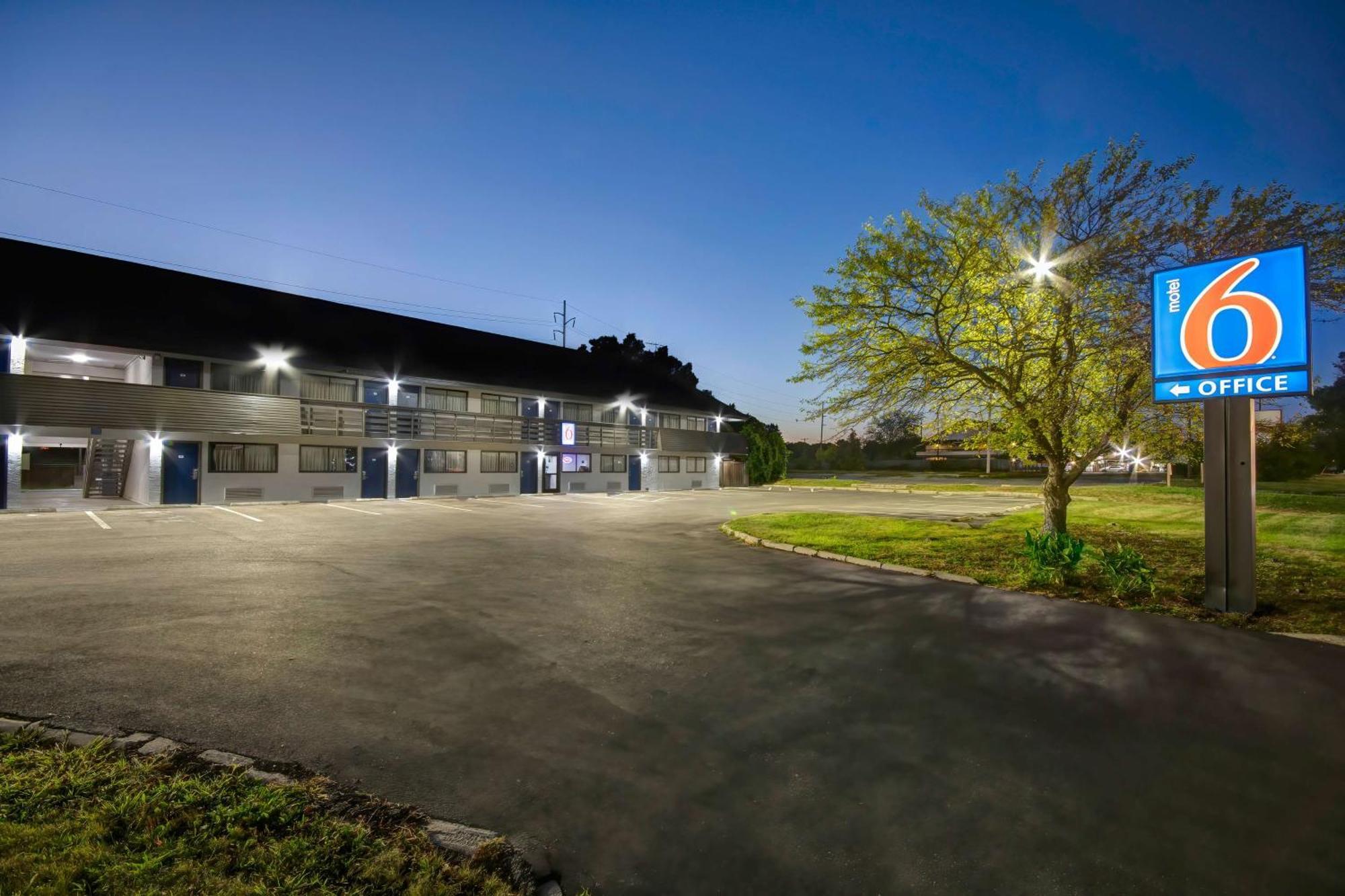 6 Oh - Osu North Hotel